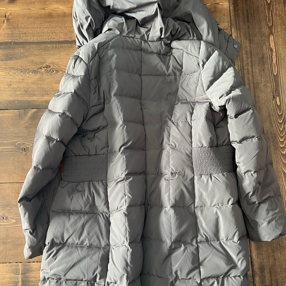 Women’s XL Cole Haahn Signature winter coat - Picture 4 of 4